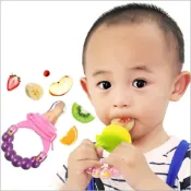 (店+)【雪倫小舖】副食品輔食手搖鈴 固齒器 咬咬棒 玩具輔食器 矽膠水果泥食物袋 手搖鈴安撫玩具 餐具