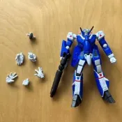 海洋堂 山口式 超時空要塞 vf-1 日本人給塗成藍色了 如圖所示不 發順豐