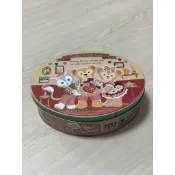 【東京迪士尼海洋】Duffy Brings Love 達菲與好友限定收納鐵盒 │ 絕版收藏/橢圓質感空盒/飾品小物收納