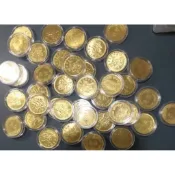 民國62年56年銅五角全新品項如照片1973年正面蘭花背面五角含保護殼