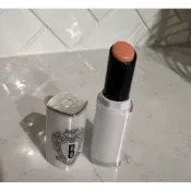 現貨 BOBBI BROWN新版 晶鑽桂馥潤色護唇膏 SPF15波心護唇膏（防曬護唇膏）