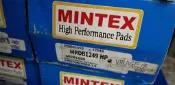 三菱98 GALANT 前面藍盒 MINTEX 煞車皮 來令片 一組價格