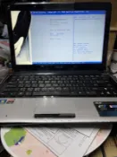 零件機ASUS華碩(NBC1)A40J 14吋 i5筆記型電腦.....螢幕破屏
