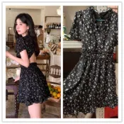 黑貓👗S-L👗短版洋裝👗韓國chic黑色碎花法式收腰V領連衣裙女夏季新款小心機甜美性感露背短裙子 連身裙 正韓洋裝