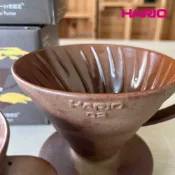 現貨免運 HARIO V60老岩泥濾杯 5次燒 台灣在地老岩泥，炎焱五次燒手法保留咖啡甘醇風味