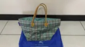 日本帶回正品 藍標BURBERRY BURBERRY藍標--粉藍 格紋小水餃包 手提方包 降價出清