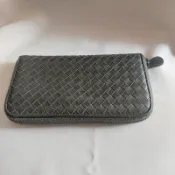【Bottega Veneta】 BV 編織錢包／長夾 12卡，1拉鍊袋，2鈔票夾，邊角及外觀有正常使用過的痕跡