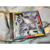 舊cd 滾石唱片 東方之珠II 在我生命中的每一天  成龍 陳淑樺 趙傳 娃娃 羅大佑 李宗盛 潘越雲 周華健 蘇慧倫