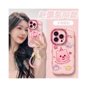 (店+)萌趣露比!卡通露比手機殼 適配 iPhone13/14Pro/15plus/16promax 掛繩指環扣 全包防摔超貼心