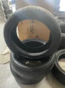 峻嶸輪胎 優質中古 橫濱 215/45/17 花紋:ES32 年份:22X1 7-8成新 有補胎(米其林瑪吉斯.建大