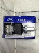 正廠 HYUNDAI MATRIX 煞車開關 剎車開關 煞車燈開關 (4P) 其它ATOS,ELANTRA 歡迎詢問