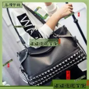 嘻琛優選💞大容量包包荔枝紋歐美跨境女包時尚鉚釘包單肩斜跨手提朋克包PU機車包大容量通懃斜背包側背包潮酷女包送禮物