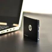 惠普（HP） 250G  SSD固態硬盤 SATA3.0接口 S700系列