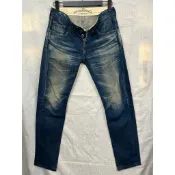 二手丹寧Levi’s（女）29/時尚直筒牛仔褲AJ477