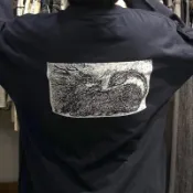 純棉重磅 長袖T恤 萬能青年旅店 山雀音樂節 麒麟圖騰 純棉 長袖 男女同款 百搭 重磅T恤 樂團周邊
