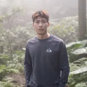 【WOAWOA】【330g極防寒美麗諾羊毛中層衣】(登山保暖中層衣 羊毛衣 保暖衣  登山衣 寒流 滑雪)