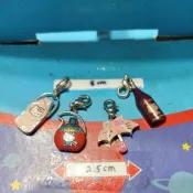 早期 絕版 7-11 三麗鷗 Hello kitty 時尚經典 金屬 吊飾◾不含運滿百出貨◾