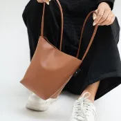 BUCKET - WARM EARTH / RUST BRAND