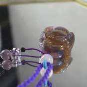 【齊花花】精美紫玉三腳蟾蜍‧能量與月亮同行 ‧高貴‧典雅‧神秘‧魅力‧生活各個層面會發生改變‧人生也會越來越順遂 ~