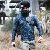 協貿國際日用品生活7館 戶外緊身衣男長袖軍迷蟒紋戰術T恤透氣排汗彈力運動速干t恤打底衫