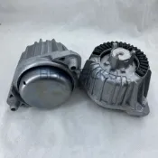 明熙精品屋 【原廠品質】發動機支架 機腳膠 引擎腳 引擎支架 避震膠 適用於賓士W212 2122427217 耐高溫 抗老化 有效降低抖動 提升行車舒適度