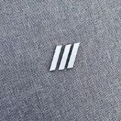 🚀臺灣出貨🚀「Vroom」汽車創意個性3d立體金屬標隨意貼葉子板側標改裝三色尾標裝潢