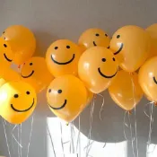 🎈台灣出貨「5吋 10吋 12吋微笑氣球 笑臉氣球」畢業氣球 可愛微笑氣球 生日佈置 小孩生日 派對佈置 生日快樂
