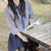 淡江高中女生領帶，限買制服方可加購
