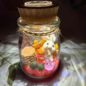 【A-ONE 匯旺】扛蘿蔔兔 微型花園瓶 含2顆綠藻 白光LED 150ml布丁杯 DIY生態瓶水草盆栽