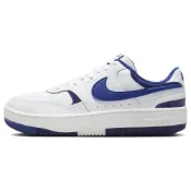 (店+)【NIKE 耐吉】DX9176-101 Nike Gamma Force 舒適百搭 休閒潮流 低幫 板鞋 女款 藍白