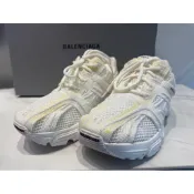 Balenciaga Phantom 幻影系列 白色網眼拼接運動鞋