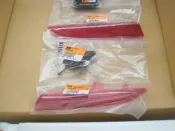 》傑暘國際車身部品《 全新三菱FORTIS IO運動版後保桿反光片一邊200元