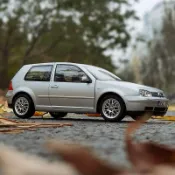 大氣的書館 模型車 Norev 1:18 大眾高爾夫第四代 VW Golf MK4 老車合金汽車模型車模