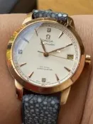 稀有中古歐米茄全自動機械錶，歐米茄1120錶新，錶徑除把頭33mm,後配中古歐米茄錶殼及[