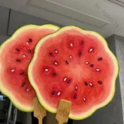 【免運 臺灣有貨】網紅款西瓜扇子夏天摺疊便攜塑料小扇子隨身攜帶嬰兒兒童夏季團扇