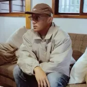 【𝑪𝑱𝑴𝑭】MADNESS x PEACE AND AFTER 十週年 聯名教練夾克外套 余文樂同款 保暖外套 鋪棉外套