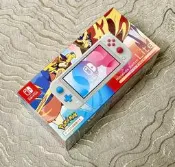 【奈美】Nintendo  Switch Lite寶可夢口袋妖怪 劍盾 限定機 日版  1全新未使用品外箱八角尖如