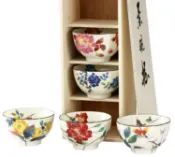 76尚宏 【領券滿額折100】 日本製和藍美濃燒花水彩 花雅飯碗組(5入附木箱)