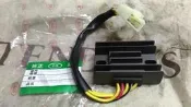 社外 FS 部品，五期噴射：忍者阿翠斯 ADDRESS V125 UZ125 MUSIC 音樂鐵拳整流器穩壓器電流穩定器