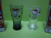 7-11 Hello Kitty 40周年 經典 蝴蝶結 立體浮雕 特別版 玻璃曲線 杯子 2個