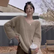 【隔日到貨】針織上衣 溫柔風毛茸茸水貂絨V領套頭毛衣 秋冬百搭寬鬆外穿029274
