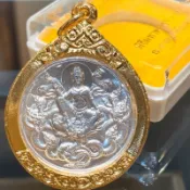 -(下標前請先詢問1)瓦瑪哈踏寺 2550 霸氣龍王澤度金 後拉胡十二生肖 “高階純銀版本”【夢幻佛牌】（Z29）