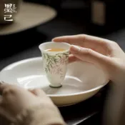 店鋪新款 高品質陶瓷茶具 手工茶具 玉泥手繪春風紫藤茶杯功夫茶具高足聞香杯家用陶瓷喝茶品茗杯 輕奢茶具 家用功夫茶具 小