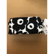 全新marimekko化妝包