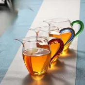 【品質保證】耐熱高硼矽玻璃玲瓏企鵝分茶器 加厚耐高溫彩色把功夫茶海公道杯日式茶具 家用茶具 簡約茶具 紫砂茶具