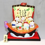 (店+)財富寶船 七福神 招財貓 錦彩陶器吉祥物 緣起物 日本藥師窯 16cm kc997