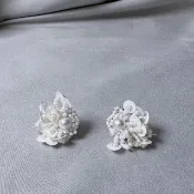 白色小扇子