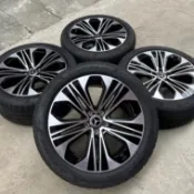 二手拆車 19寸賓士e300原廠鋁圈帶胎 前後配245/40R19 275/35R19 適配C E S CLA CLS等