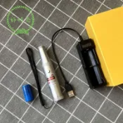 摩羯王迷你大功率藍紫綠紅色筆綠光藍紫綠紅色手電遠射藍紫綠紅色燈鐳射強光售樓處沙簡報指示雷射筆綠光筆逗貓筆會議指示筆USB