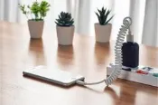 彈性伸縮超便利【特價品】MFi認證 Apple Lightning伸縮充電傳輸線-1米 黑色 白色 IPHONE12